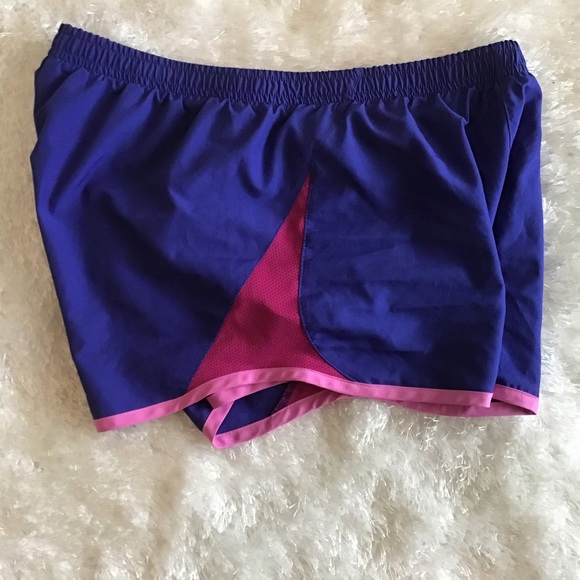 🔴NIKE RUNNING SHORTS🔴 - Picture 4 of 5